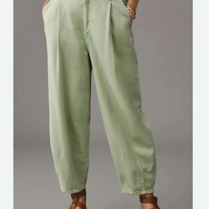 PILCRO Anthropologie The Breaker Mid Rise Tapered Pants